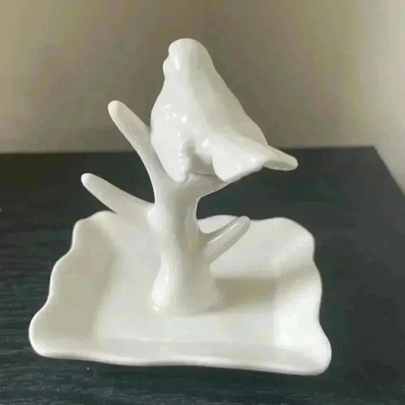 Decorative Ceramic Bird Trinket Dish / Jewelry ring Holder - Picture 4 of 8